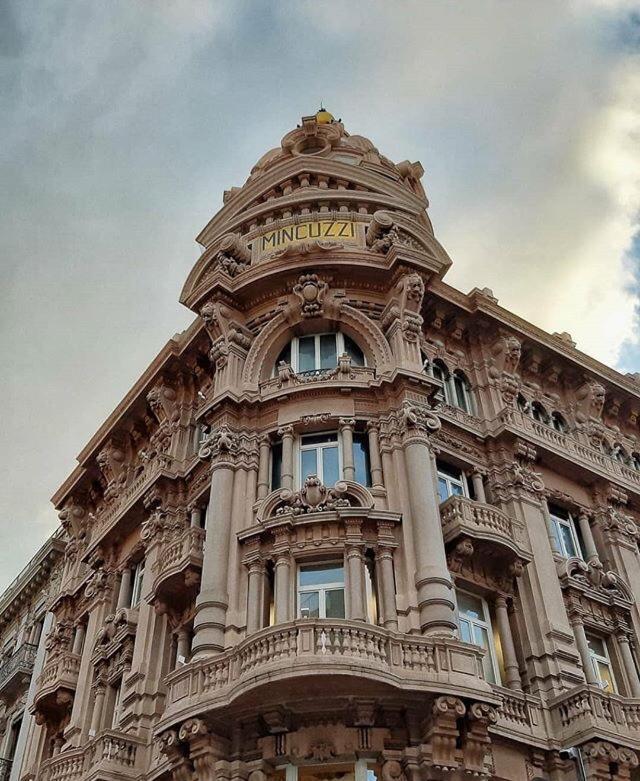 Comfort As Usual Бари Екстериор снимка